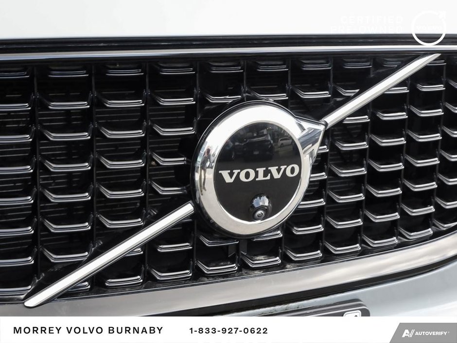 2024 Volvo XC60 Plus Dark Theme-9
