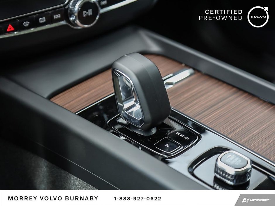 2024 Volvo XC60 Plus Dark Theme-19