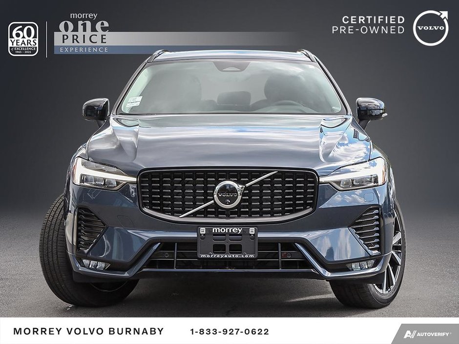 2024 Volvo XC60 Plus Dark Theme-2