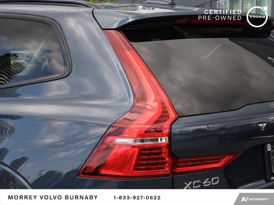 2024 Volvo XC60 Plus Dark Theme-12