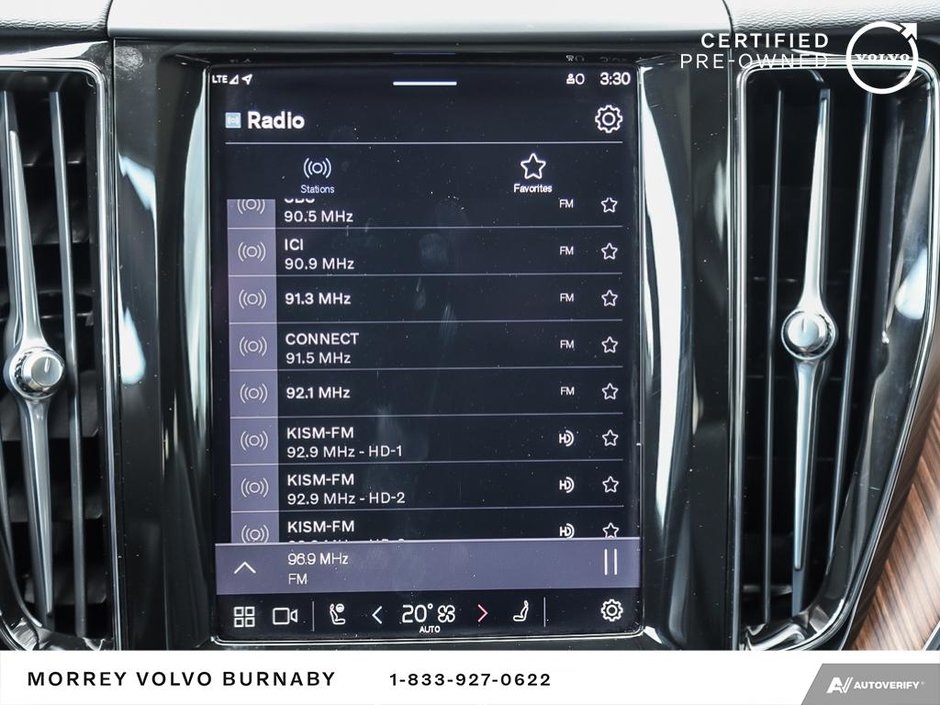 2024 Volvo XC60 Plus Dark Theme-21