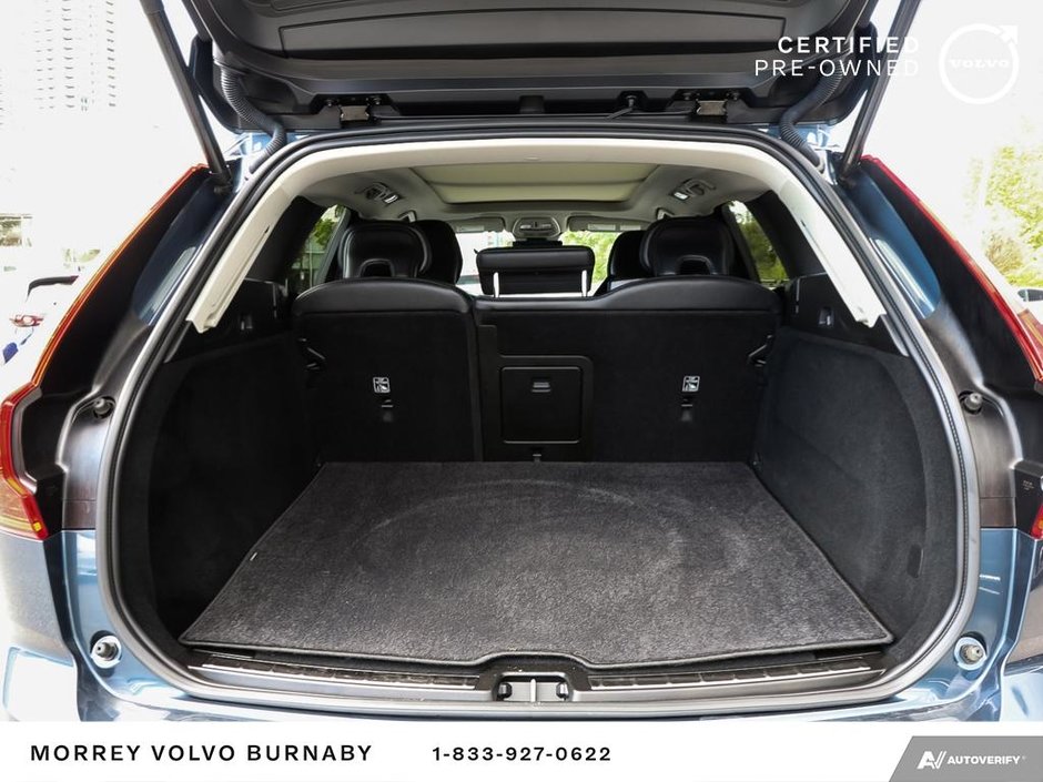 2024 Volvo XC60 Plus Dark Theme-11