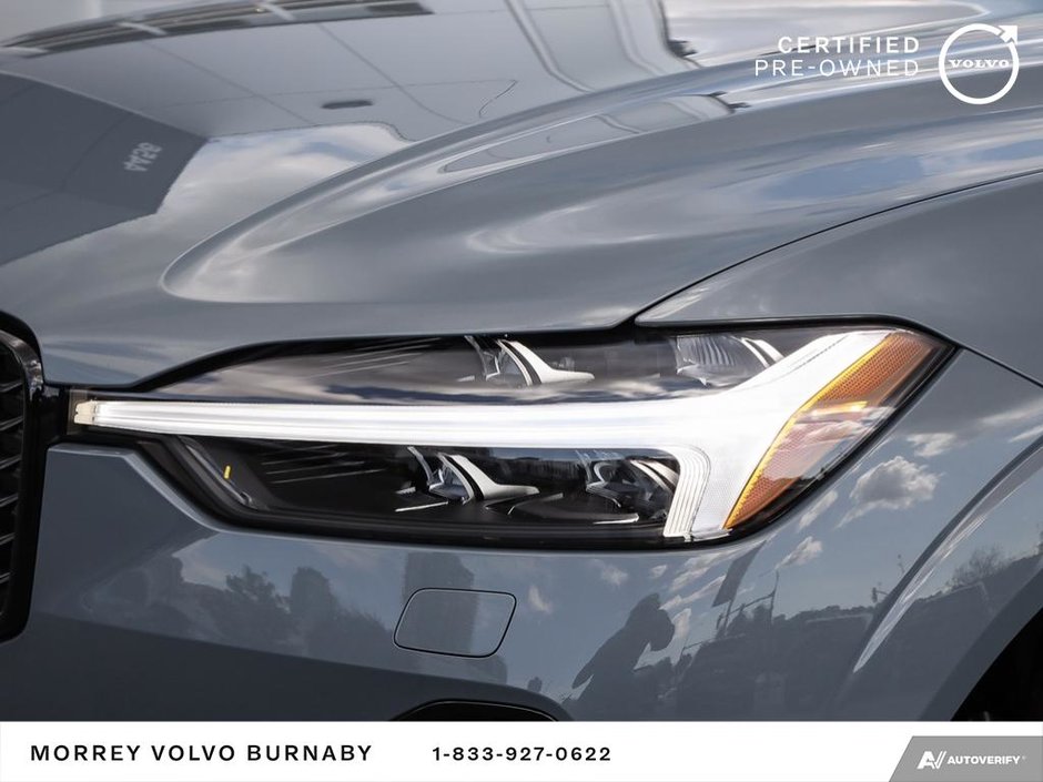 2024 Volvo XC60 Plus Dark Theme-10
