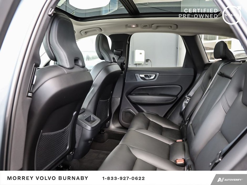 2024 Volvo XC60 Plus Dark Theme-24