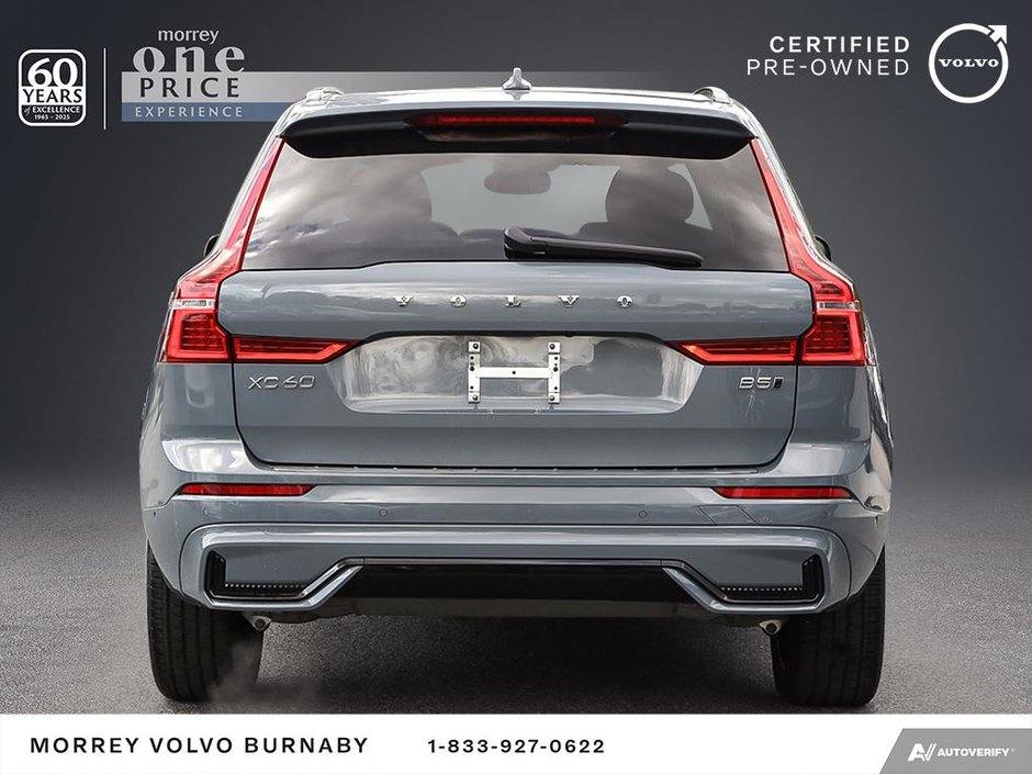 2024 Volvo XC60 Plus Dark Theme-5