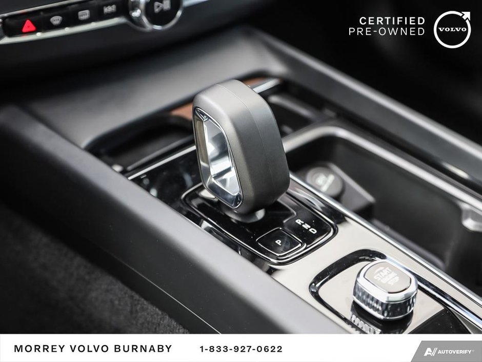 2024 Volvo XC60 Plus Dark Theme-19