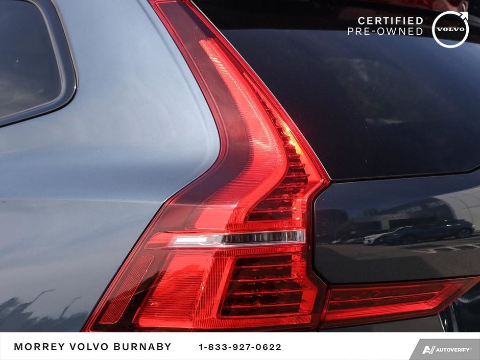 2024 Volvo XC60 Plus | Dark Theme | Rare Denim Blue-12