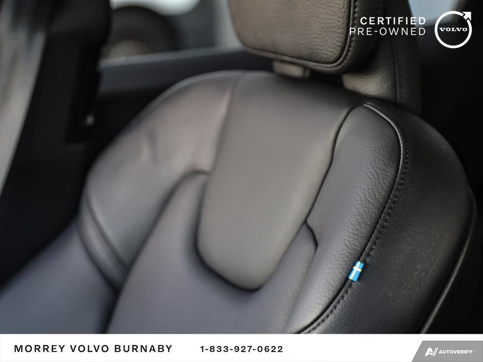2024 Volvo XC60 Plus | Dark Theme | Rare Denim Blue-23