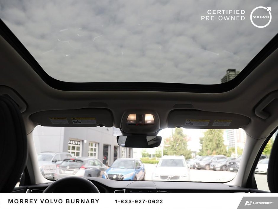 2024 Volvo XC60 Core || LOCAL BC || No ACCIDENTS-27
