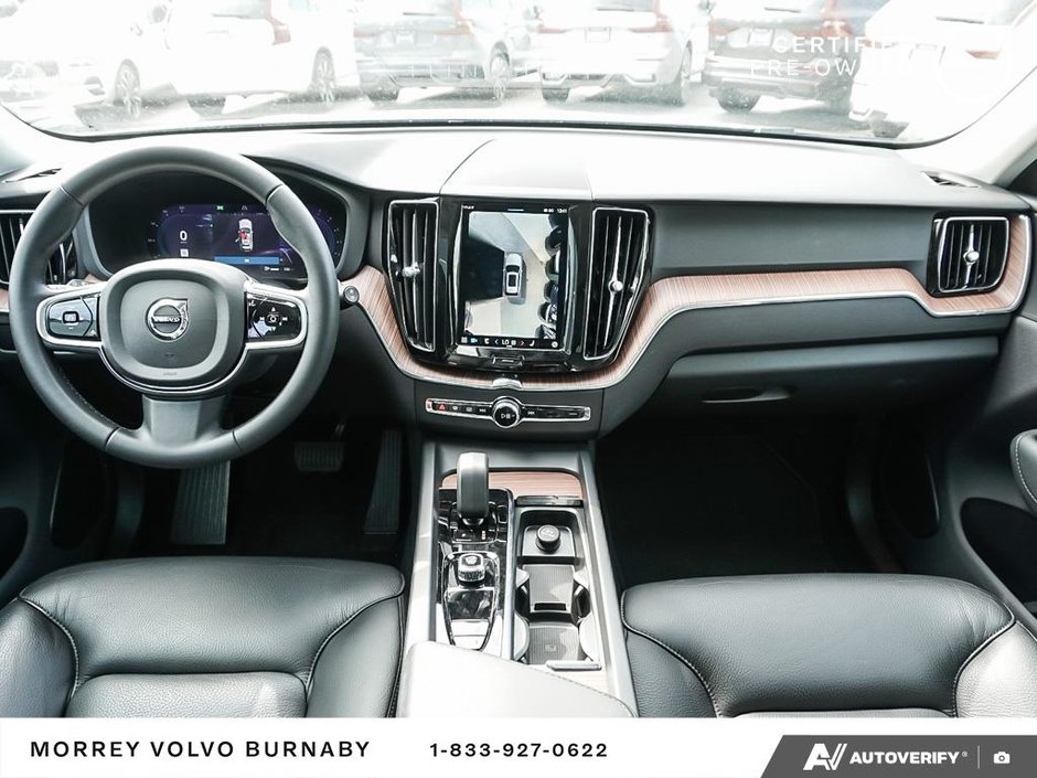 2024 Volvo XC60 Plus | Dark Theme | Climate Package-14