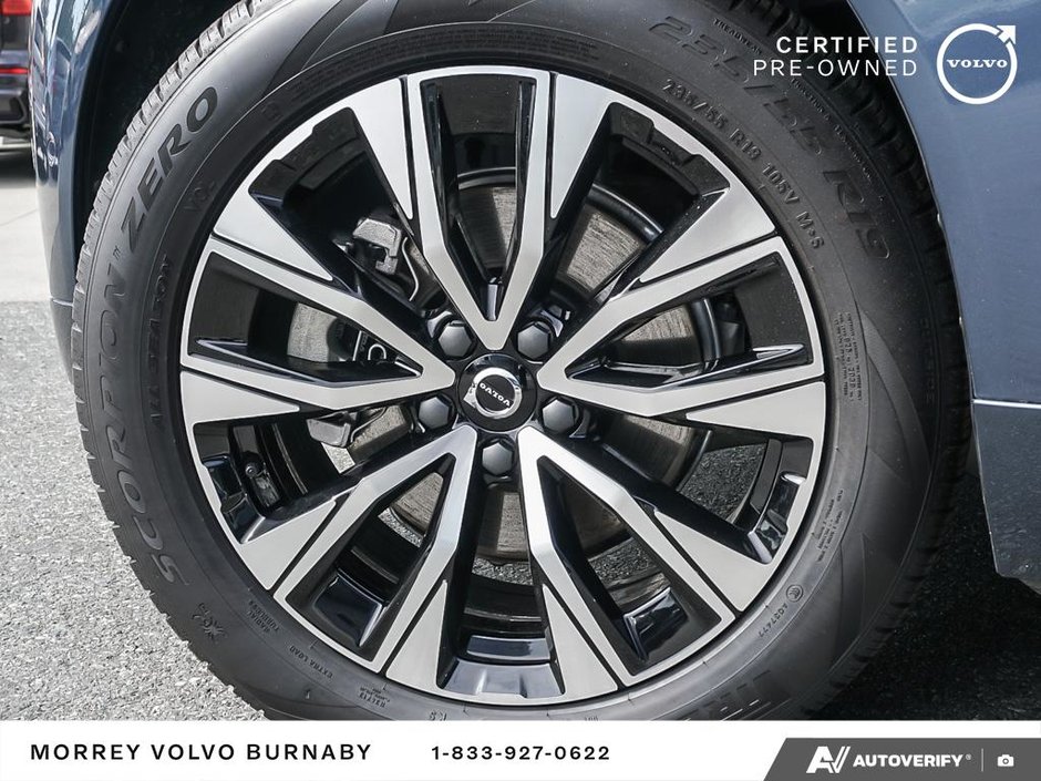2024 Volvo XC60 Plus | Dark Theme | Climate Package-6