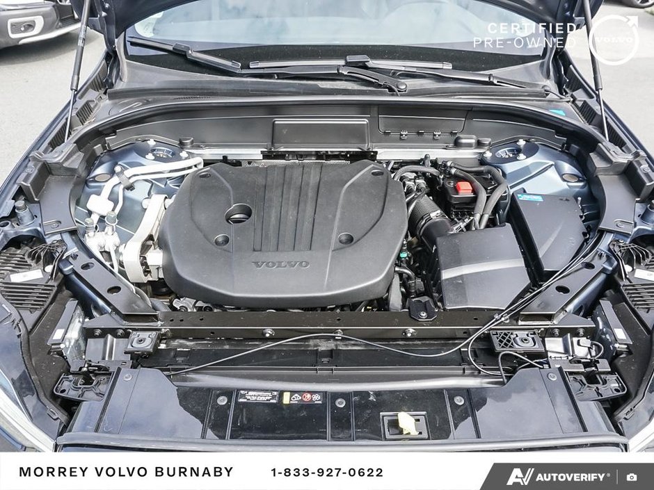2024 Volvo XC60 Plus | Dark Theme | Climate Package-8