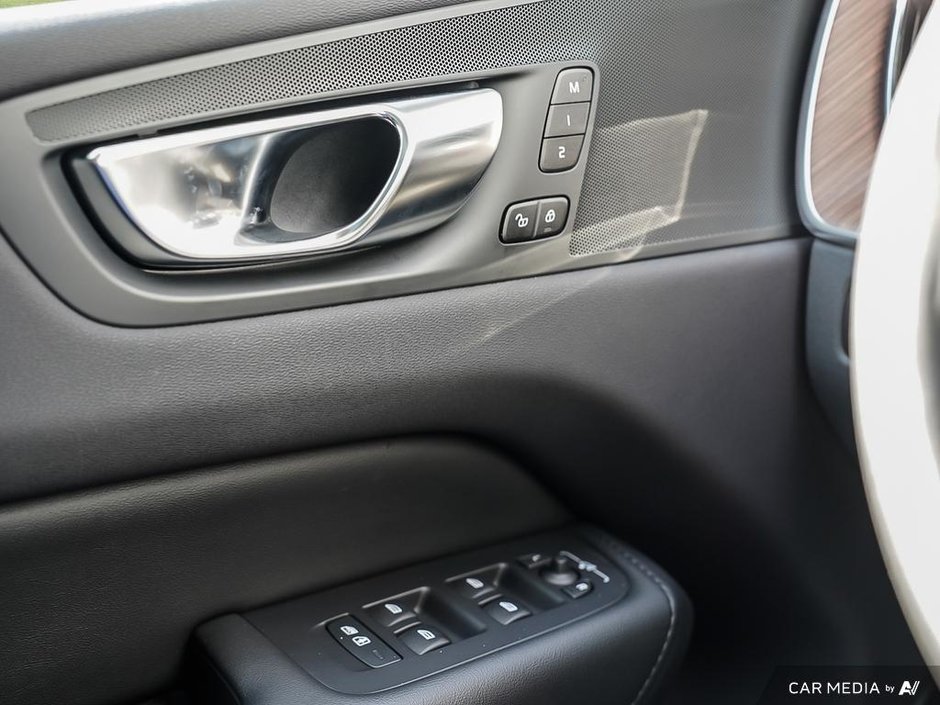 2024 Volvo XC60 Plus | Climate Package | 20 RIMS-16