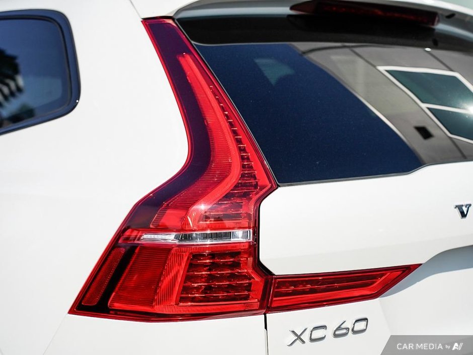 2024 Volvo XC60 Plus | Climate Package | 20 RIMS-11