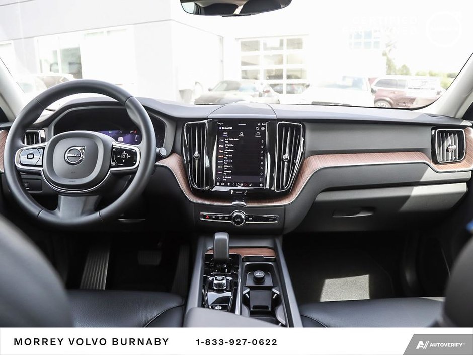 2024 Volvo XC60 Plus | Climate | 20 RIMS-25