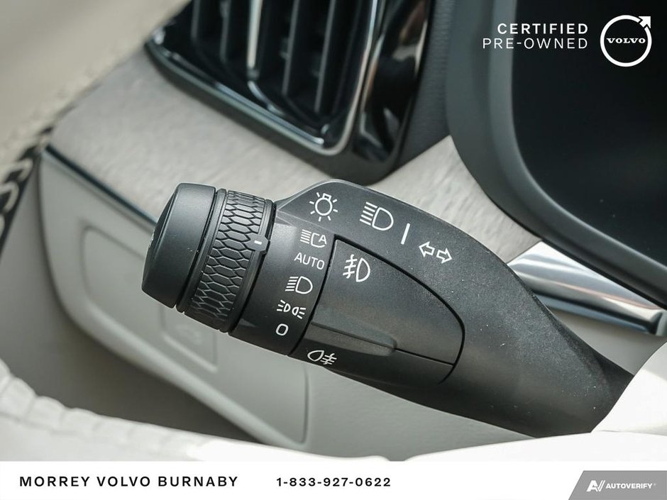 2024 Volvo XC60 Plus | Rare Color Combo | Blond Interior-18
