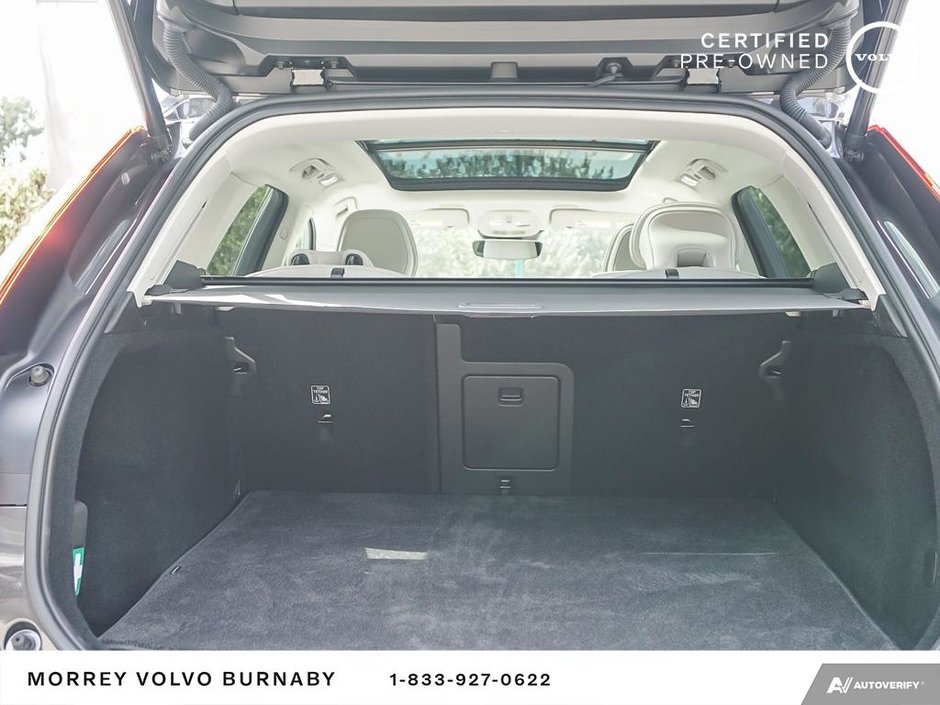 2024 Volvo XC60 Plus | Rare Color Combo | Blond Interior-11