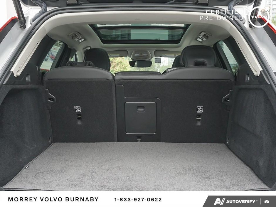 2024 Volvo XC60 Plus Trim | Mild Hybrid | Climate Package-12