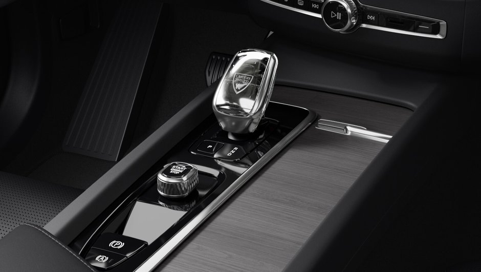 2025 Volvo XC60 Ultra-8