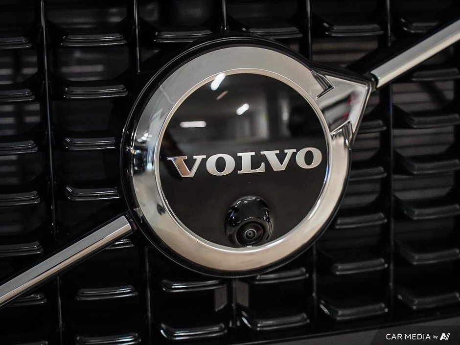 2025 Volvo XC60 Ultra-8
