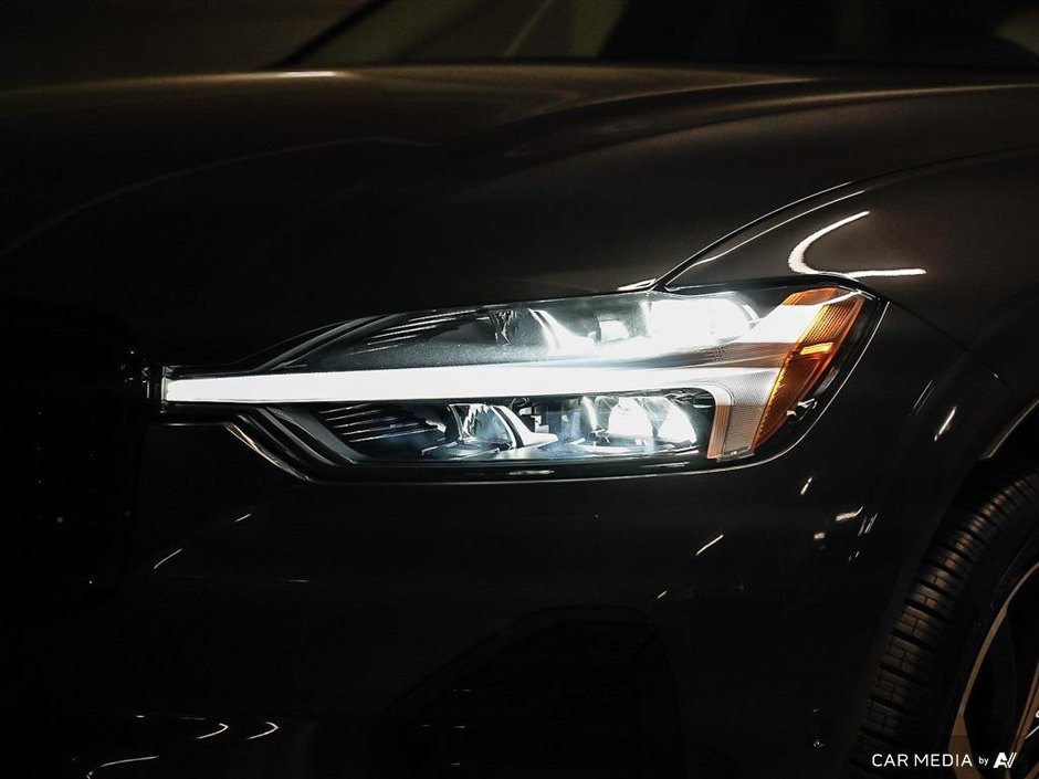 2025 Volvo XC60 Ultra-9