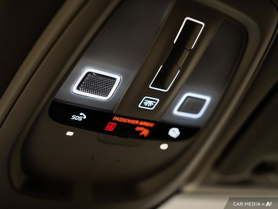 2025 Volvo XC60 Ultra-21