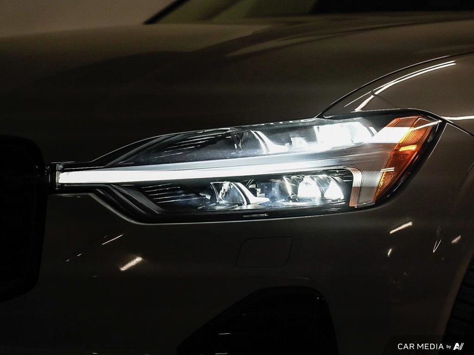 2025 Volvo XC60 Ultra-9