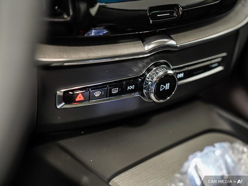 2025 Volvo XC60 Ultra-19