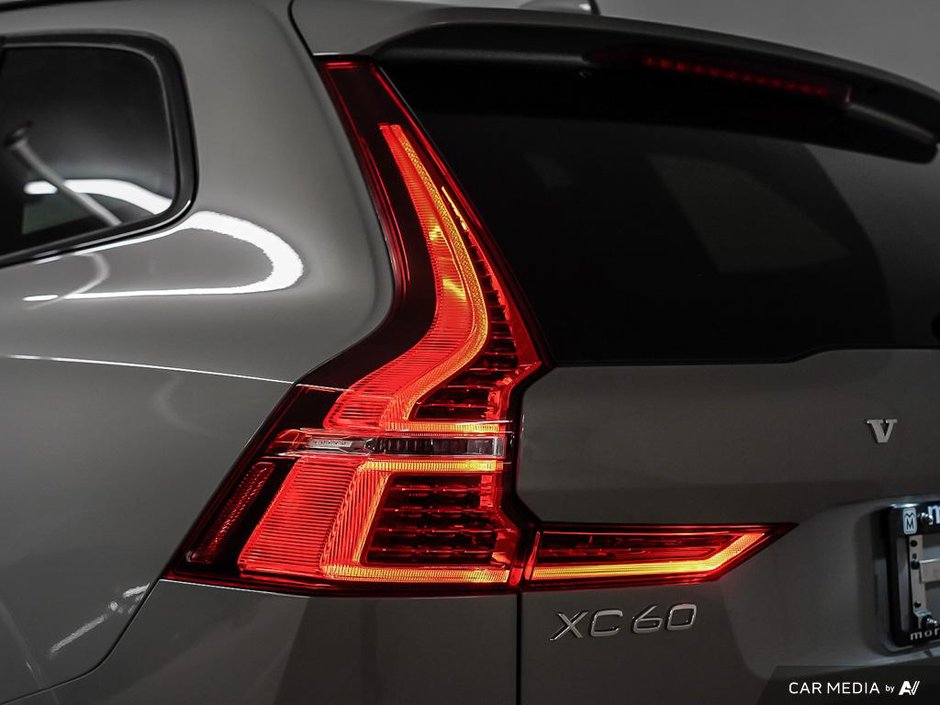 2025 Volvo XC60 Ultra-11