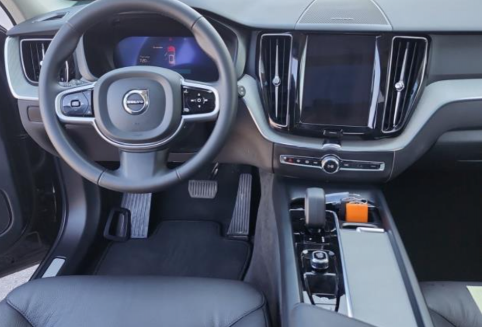 2025 Volvo XC60 Plus | Harman Kardon | 20 RIM Upgrade-1