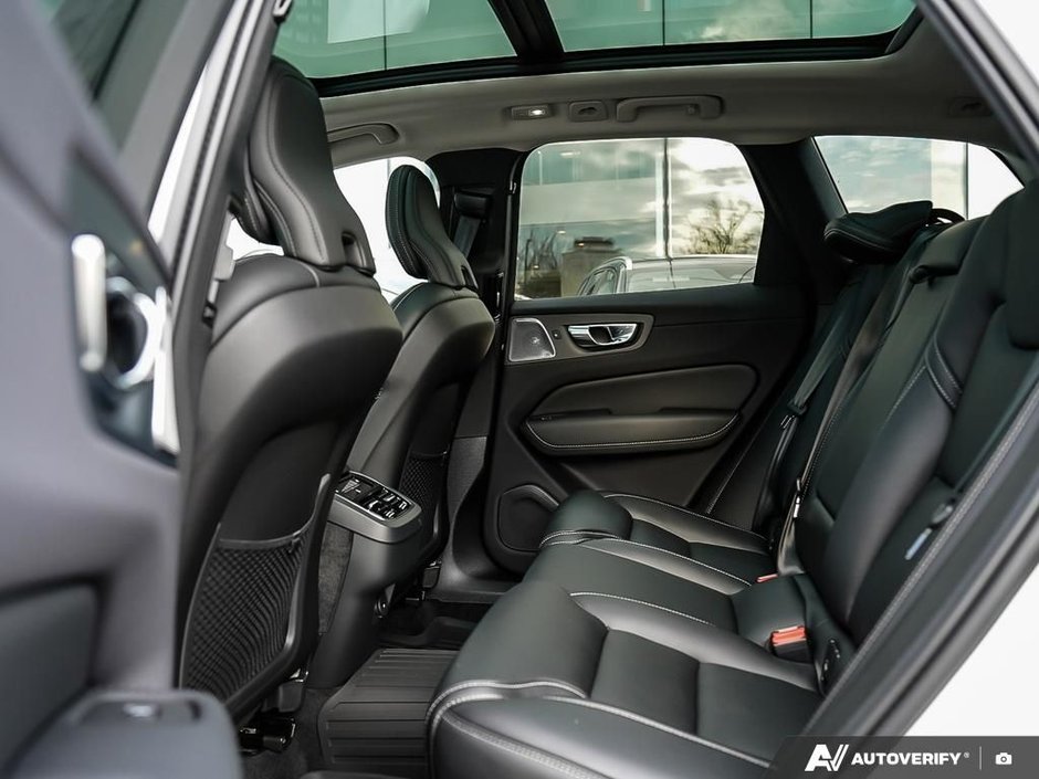2025 Volvo XC60 Ultra • DEMO • Bowers & Wilkins-16
