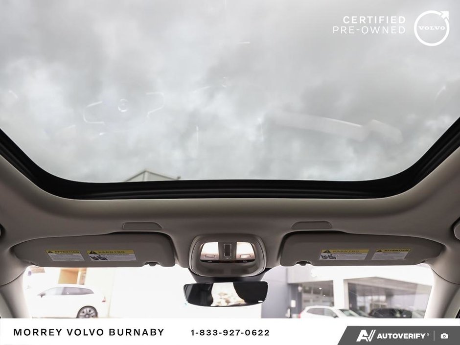 2025 Volvo XC60 Dark Theme | AWD | Harman Kardon | Climate Package-26