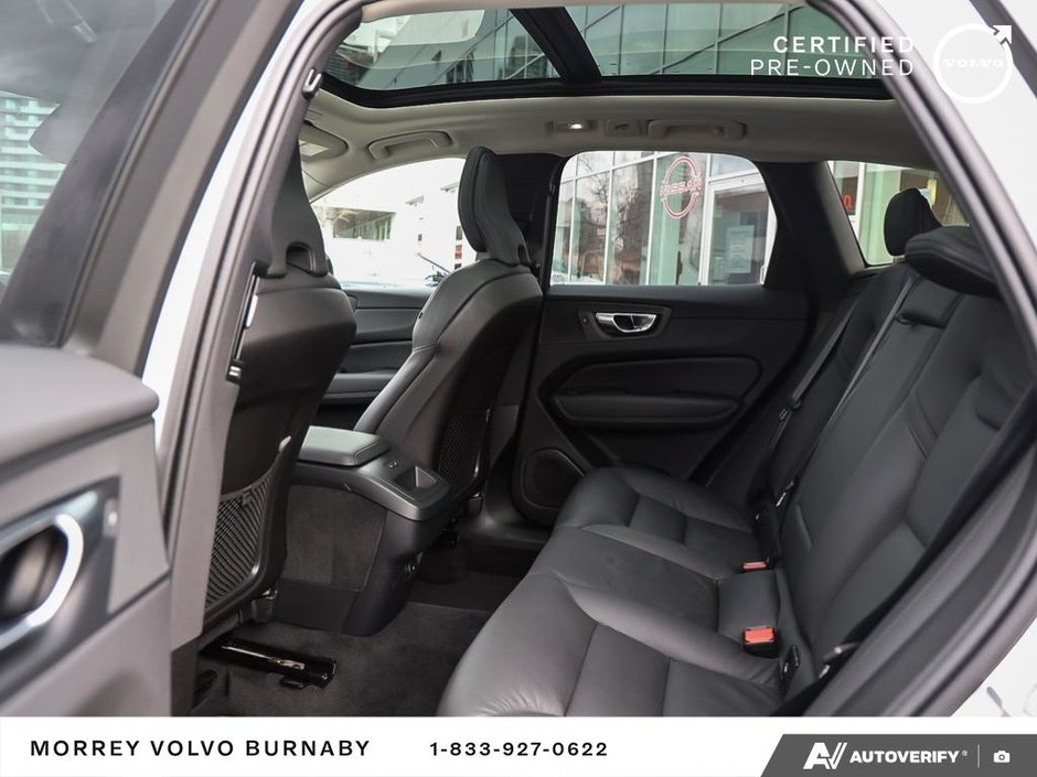 2025 Volvo XC60 Dark Theme | AWD | Harman Kardon | Climate Package-24