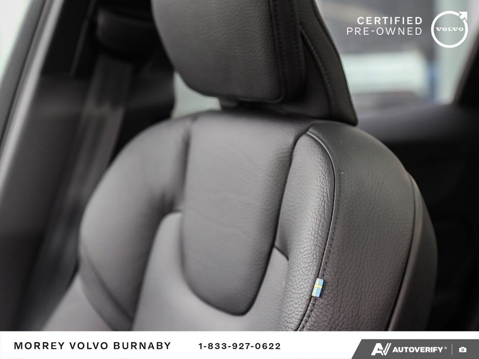 2025 Volvo XC60 Dark Theme | AWD | Harman Kardon | Climate Package-23