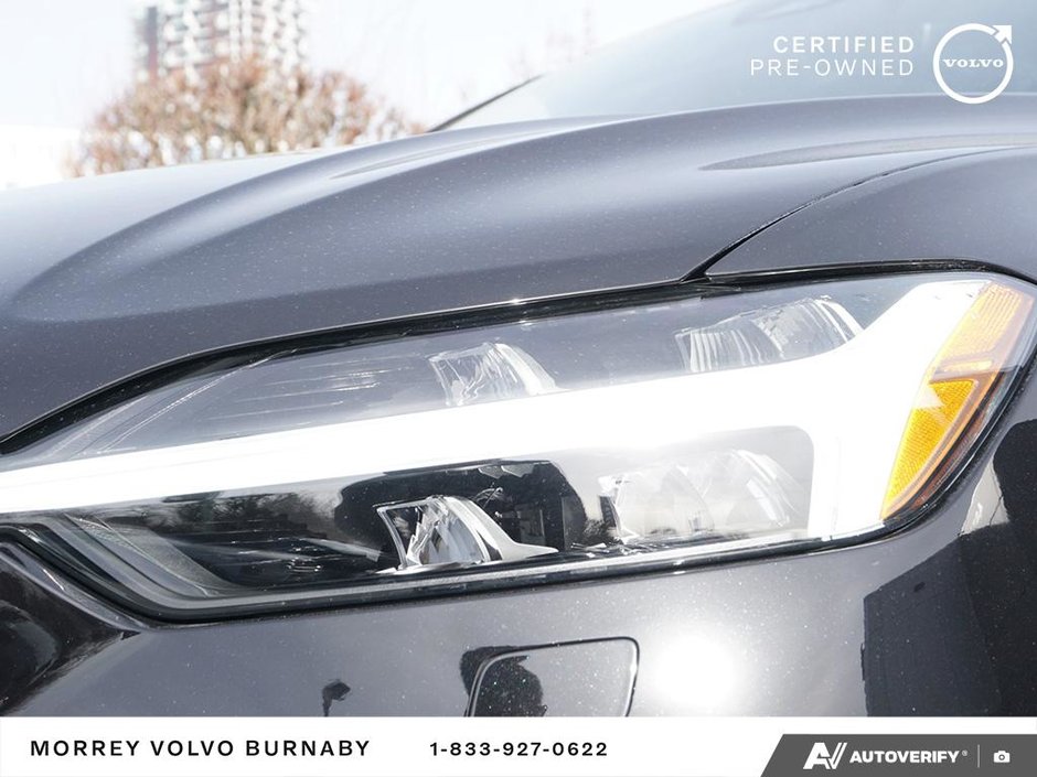 2025 Volvo XC60 Plus | Harman Kardon | 20 RIMS - Black on Black-10