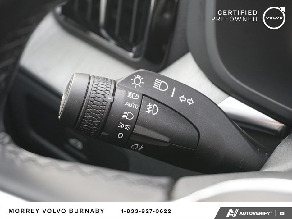 2025 Volvo XC60 Plus | Harman Kardon | 20 RIMS - Black on Black-19