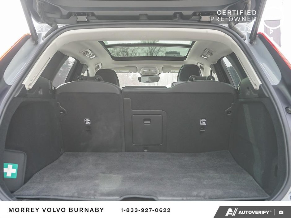 2025 Volvo XC60 Plus | Harman Kardon | Vapour Grey - 20 Alloys-12