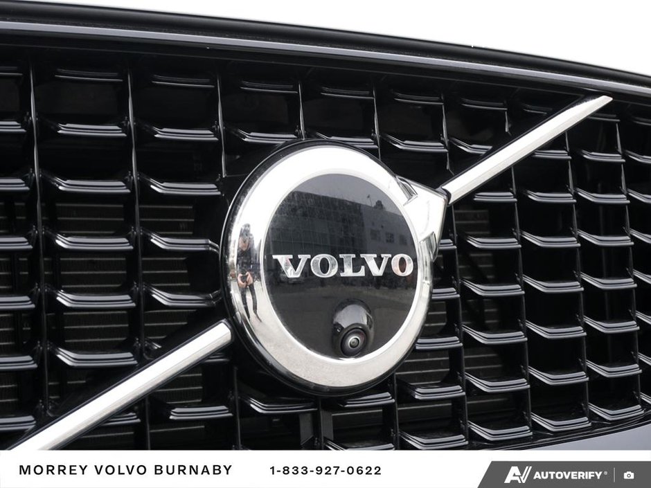 2025 Volvo XC60 B5 AWD Plus – ONLY 22,623 KMS-9
