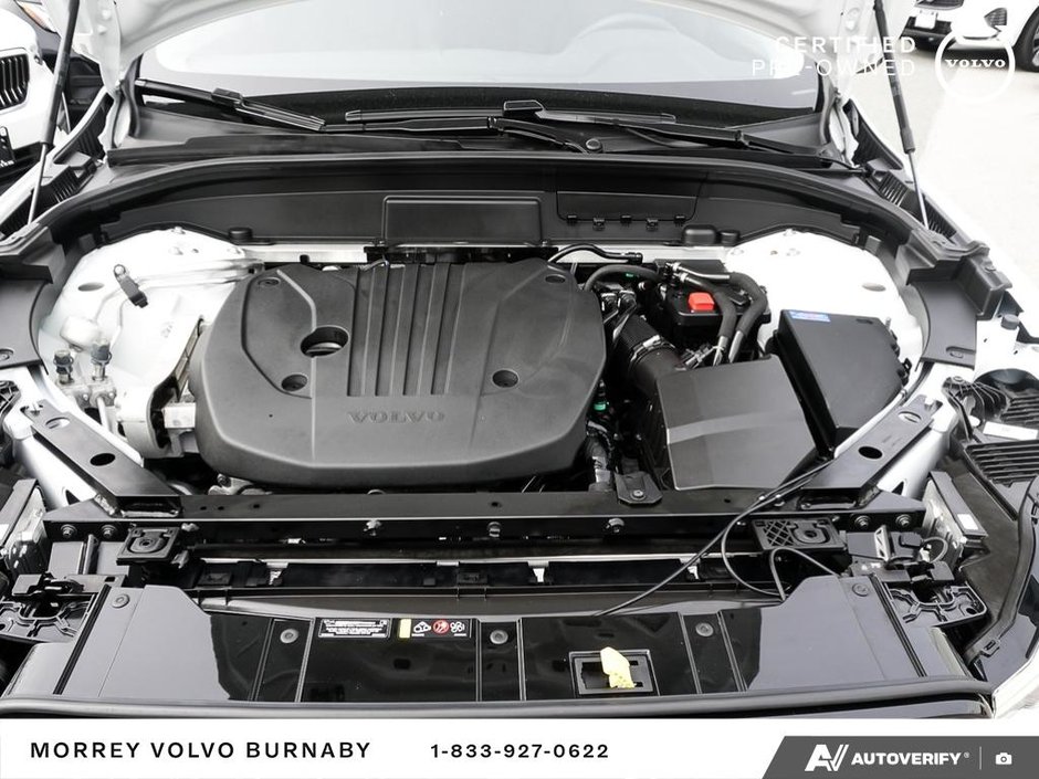 2025 Volvo XC60 B5 AWD Plus – ONLY 22,623 KMS-8