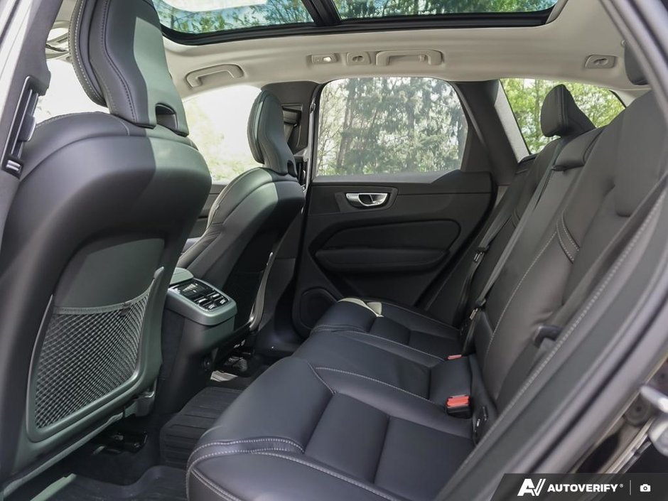 2026 Volvo XC60 Ultra-12