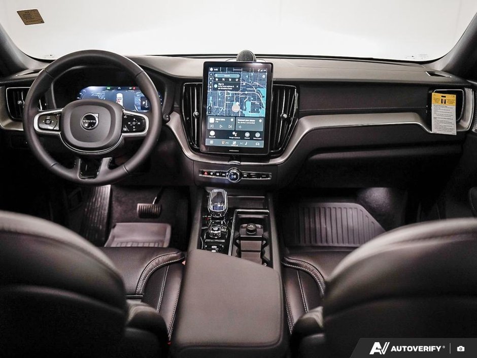 2026 Volvo XC60 Ultra Black Edition-24