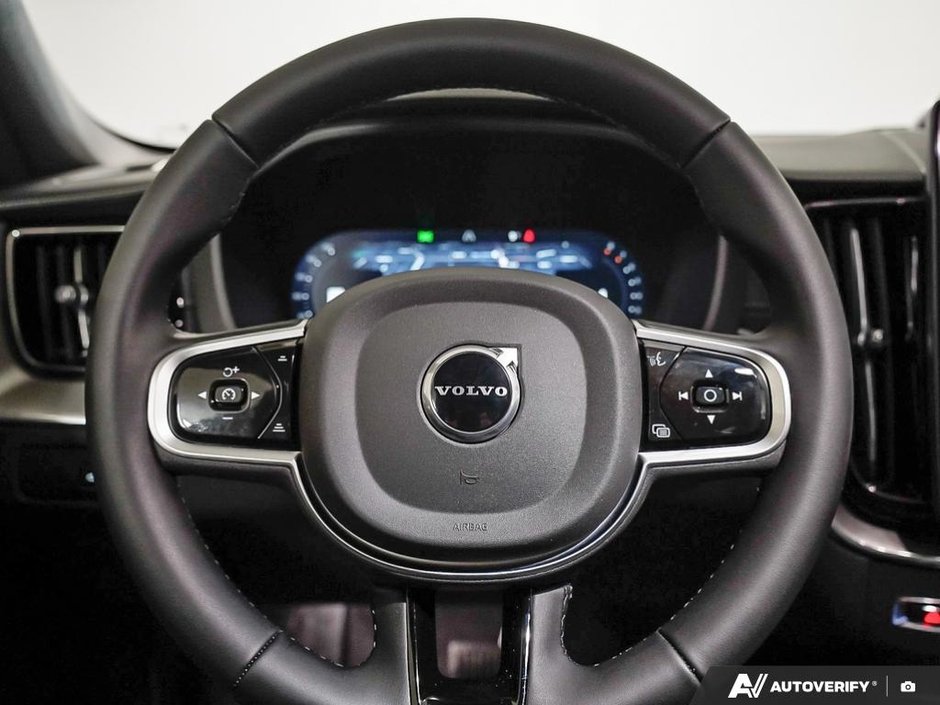 2026 Volvo XC60 Ultra Black Edition-13