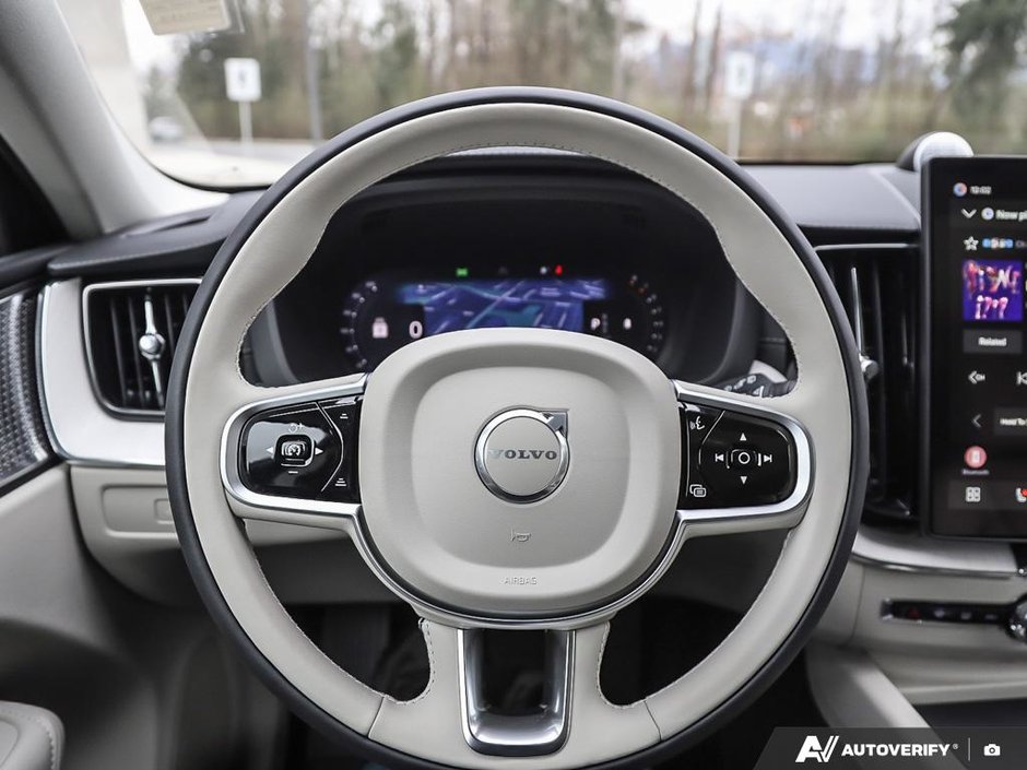 2026 Volvo XC60 Ultra-13