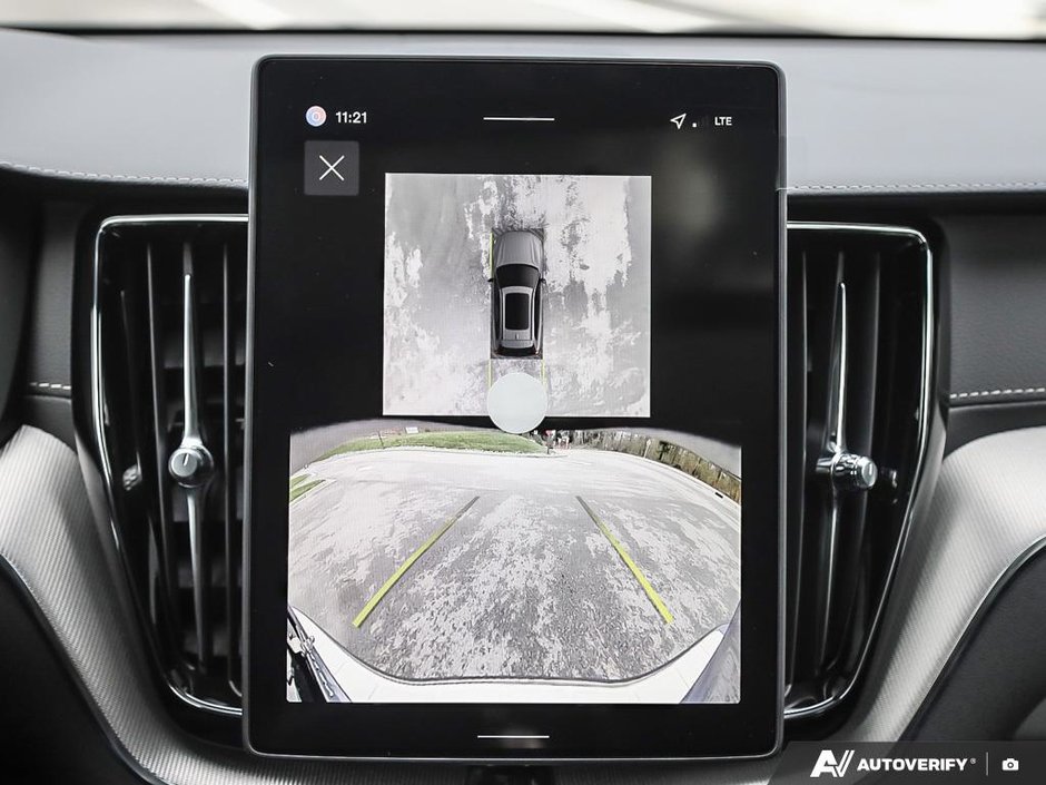 2026 Volvo XC60 Ultra Black Edition-26