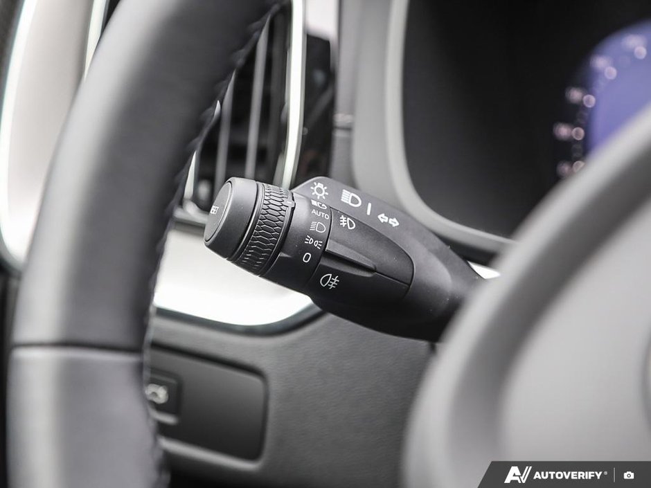 2026 Volvo XC60 Ultra Black Edition-15