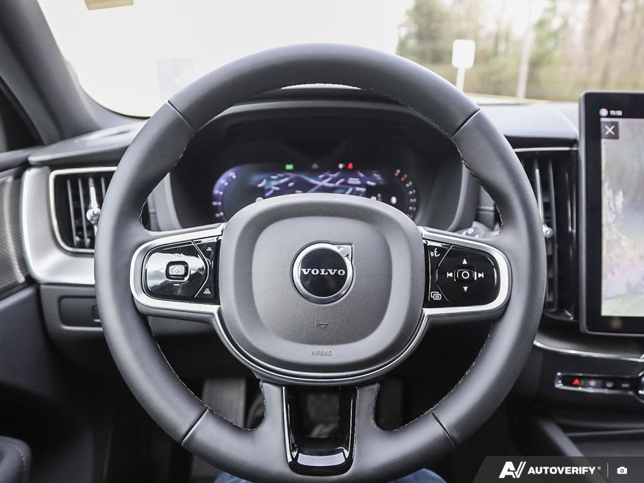 2026 Volvo XC60 Ultra Black Edition-13