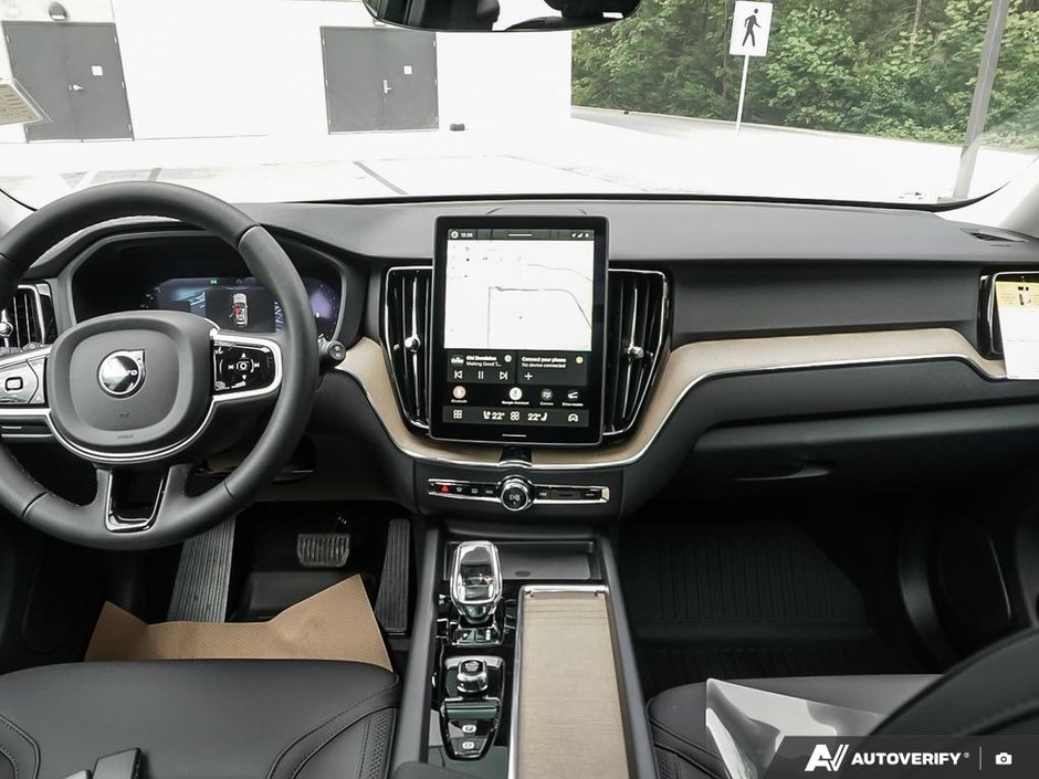 2026 Volvo XC60 Core-14