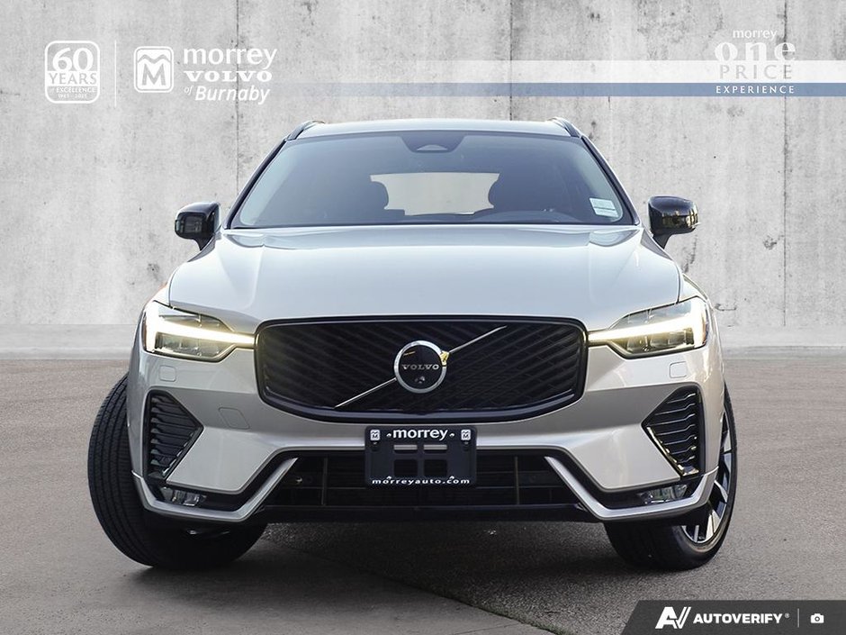2026 Volvo XC60 B5 AWD Ultra Dark Theme-1