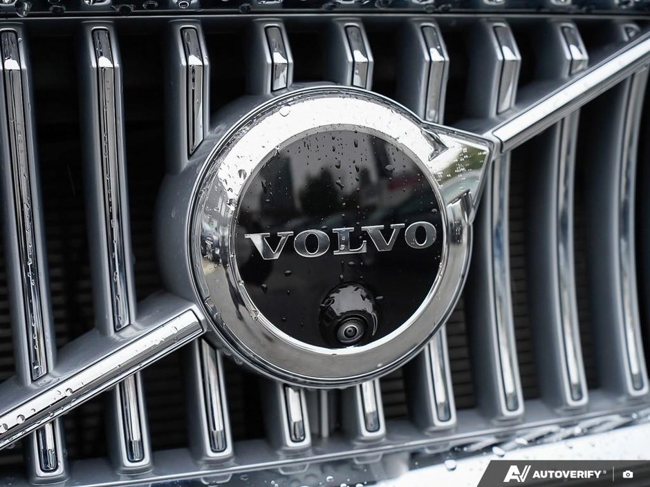 2025 Volvo XC90 Plug-In Hybrid Ultra | Bowers | Air | Massage | Elegance-8