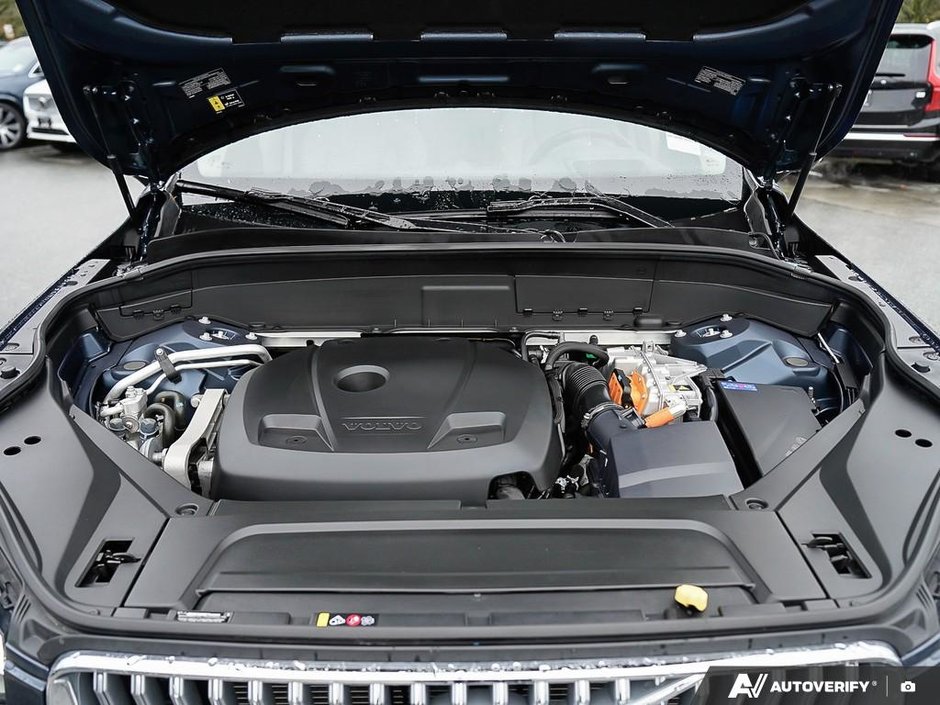 2025 Volvo XC90 Plug-In Hybrid Ultra | Bowers | Air | Massage | Elegance-7